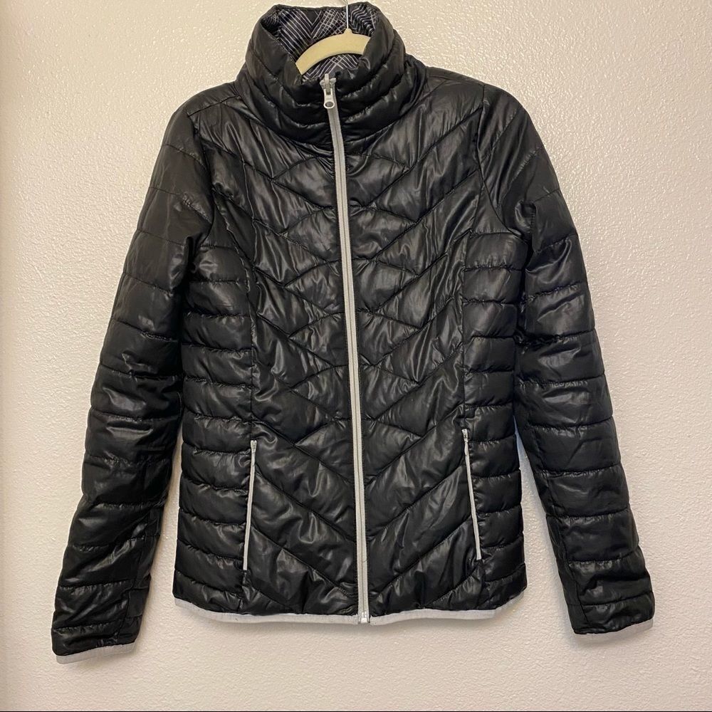 Women's alternative down puffer quilted black reversible Jacket S/M
